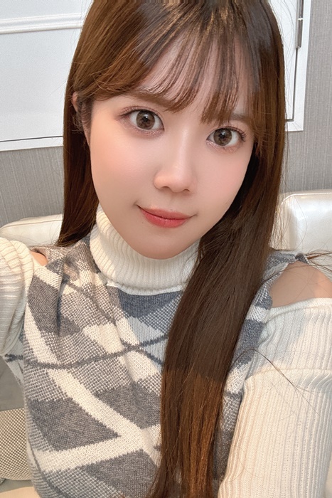 FC2-4467282 神乳! 悩殺グラビアbody!才色兼備のはるかちゃん♡挿入後体を痙攣させながら何度も膣イ